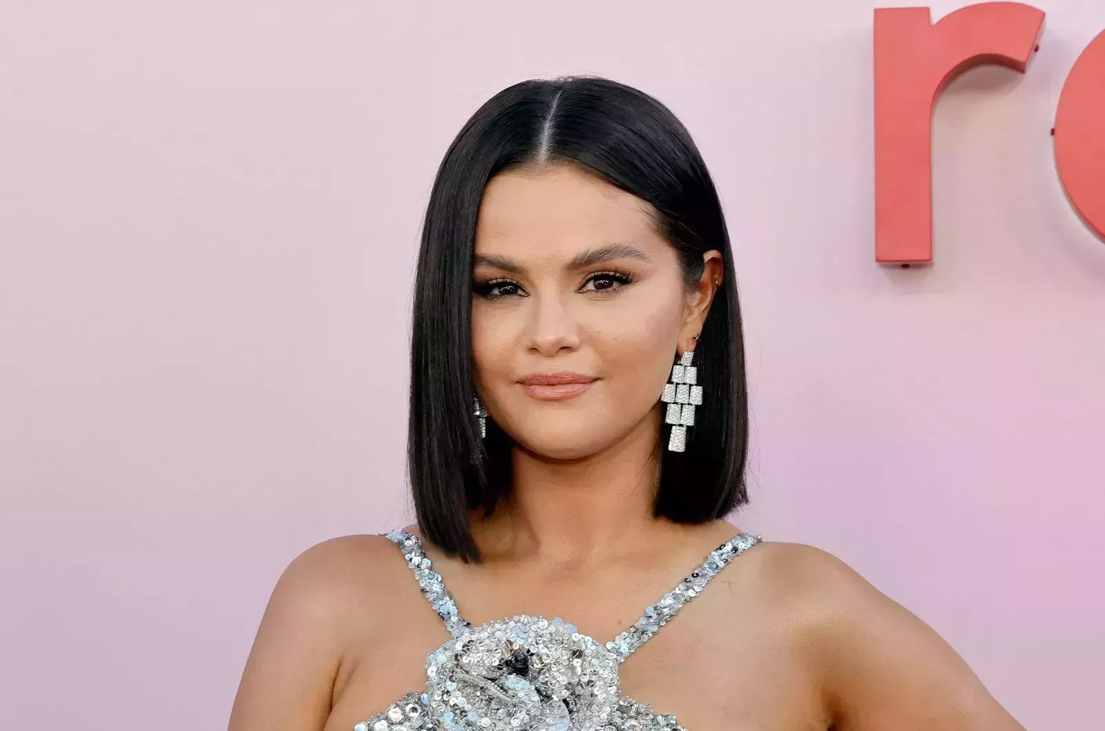 ¿De verdad Selena Gomez cree que Taylor y Travis van 