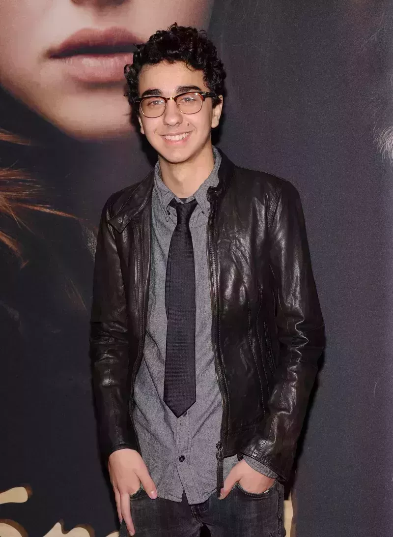 La transformación de Alex Wolff desde