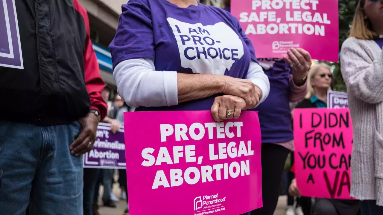 Ohio podría ser el próximo estado en proteger el derecho al aborto