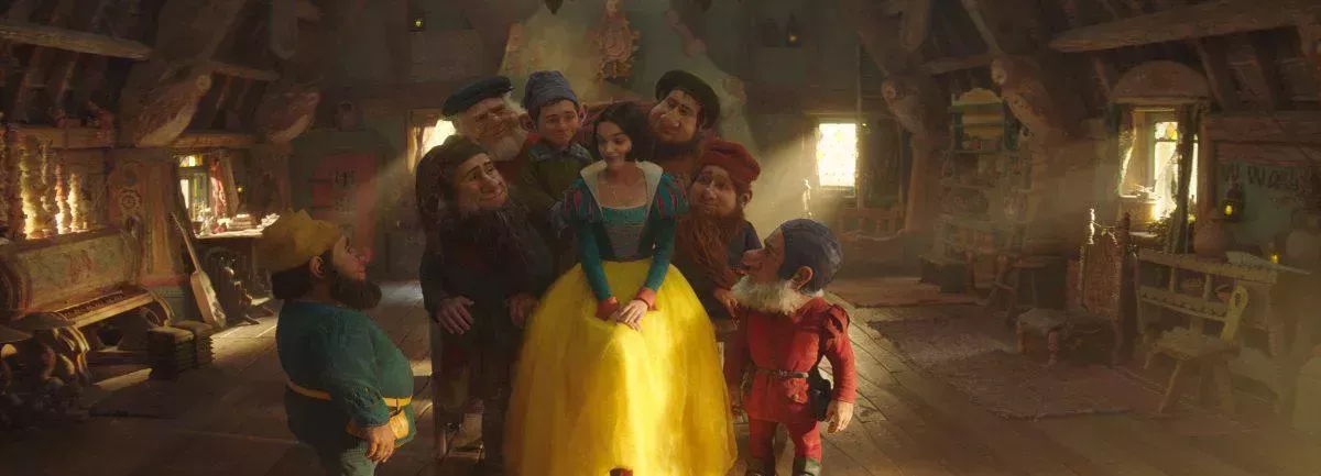 Primer vistazo a Rachel Zegler como Blancanieves y 7 enanitos de CGI