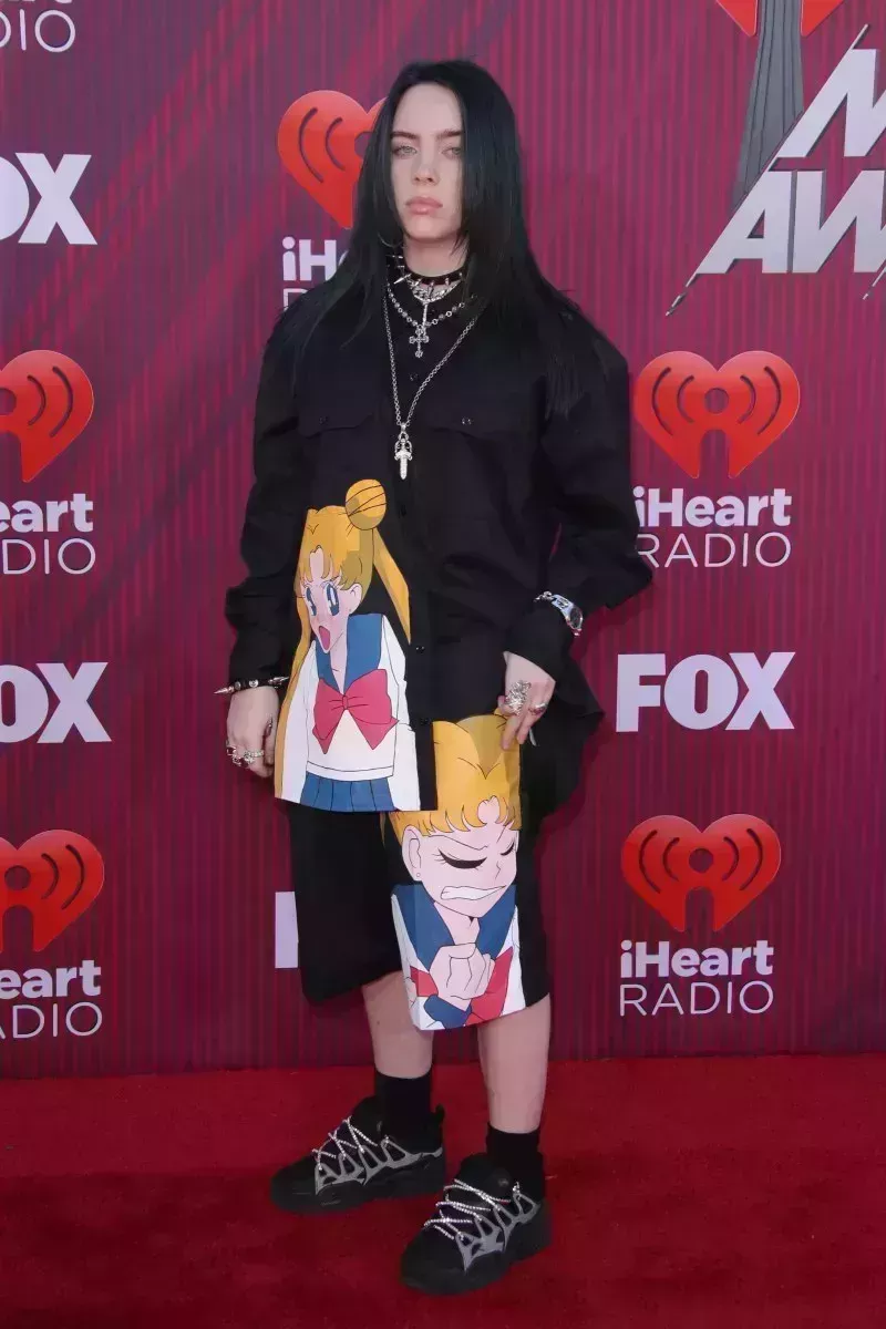 Evolución de estilo y mejores looks de alfombra roja de Billie Eilish: Fotos