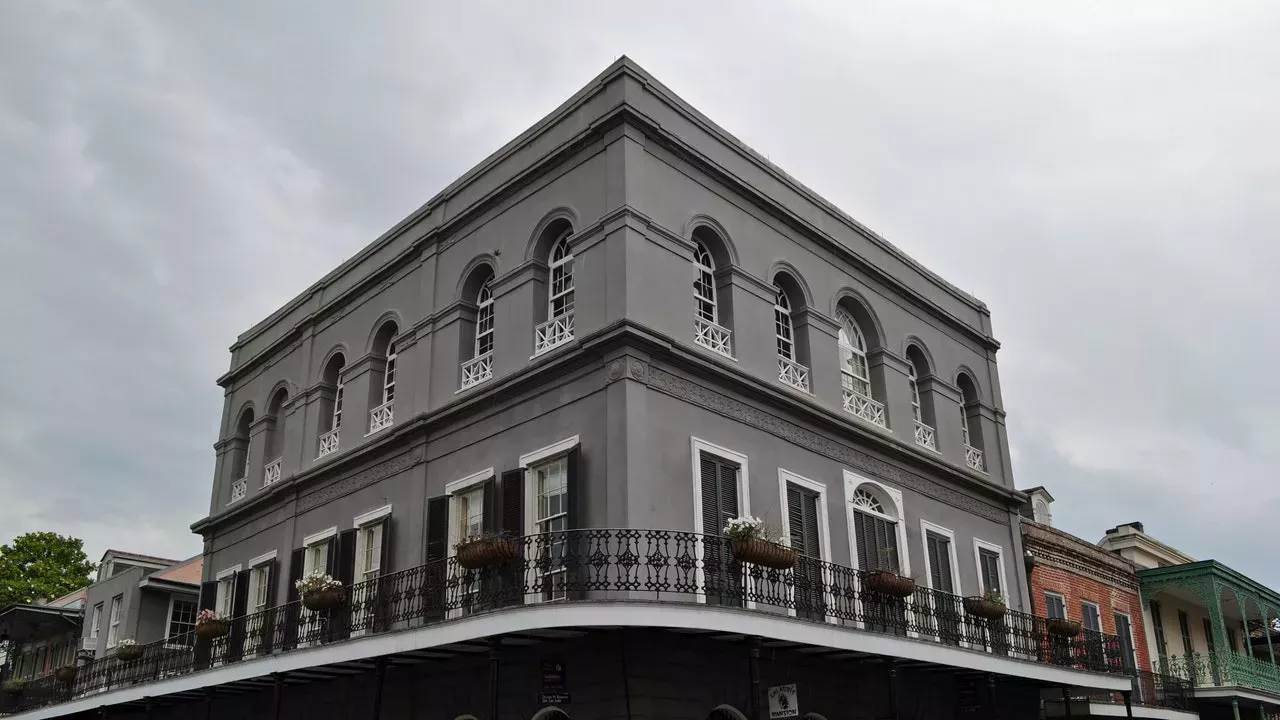 Lo que el fantasma de Madame Lalaurie nos enseña sobre el racismo sistémico