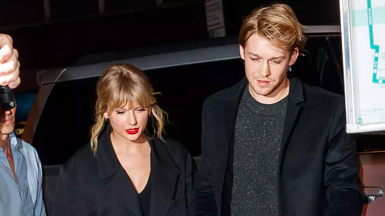 Sí Así que Taylor Swift no se casó en secreto con Joe Alwyn hace años