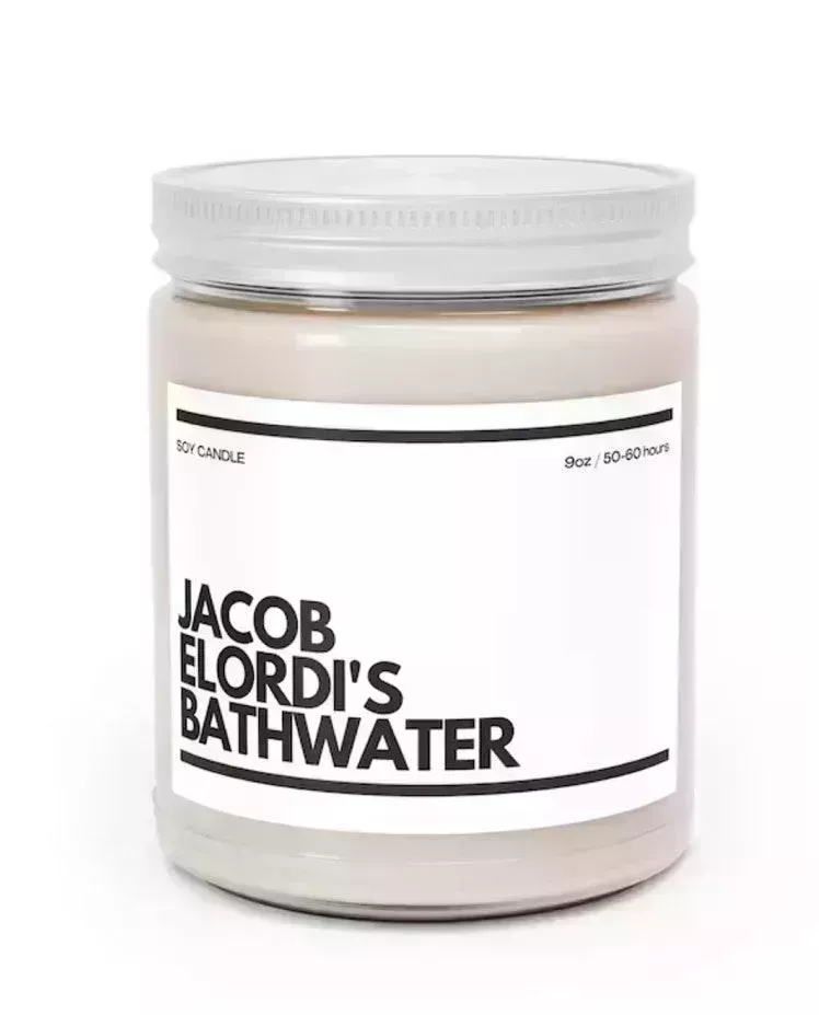 Barry Keoghan bromea con que tiene 10 velas de baño Jacob Elordi "Saltburn