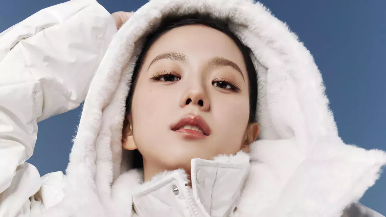 Jisoo de BLACKPINK es el rostro de la nueva colección de Alo Yoga