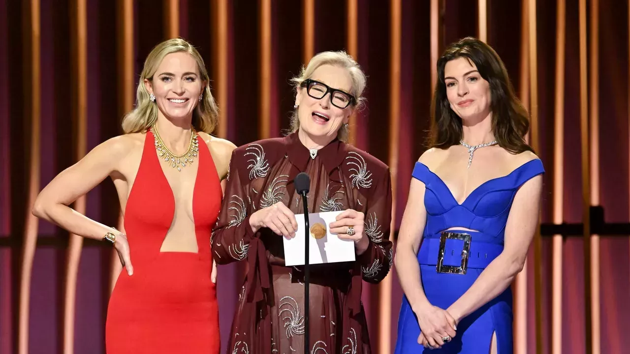 Meryl Streep, Anne Hathaway y Emily Blunt se reencuentran en "El diablo viste de Prada