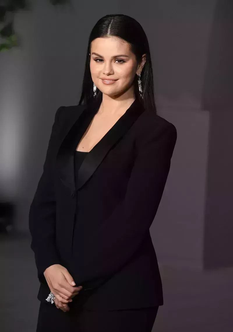 Selena Gomez anuncia su próximo álbum