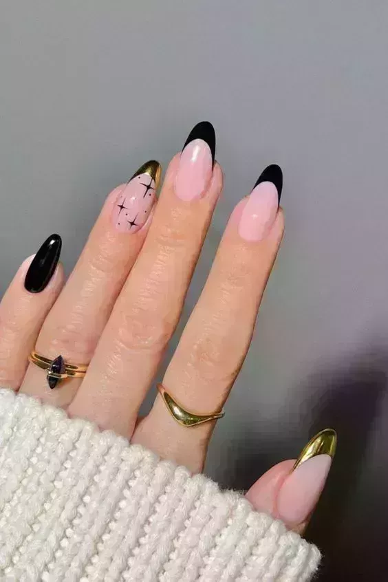 25 sencillos diseños de uñas de octubre en 2024