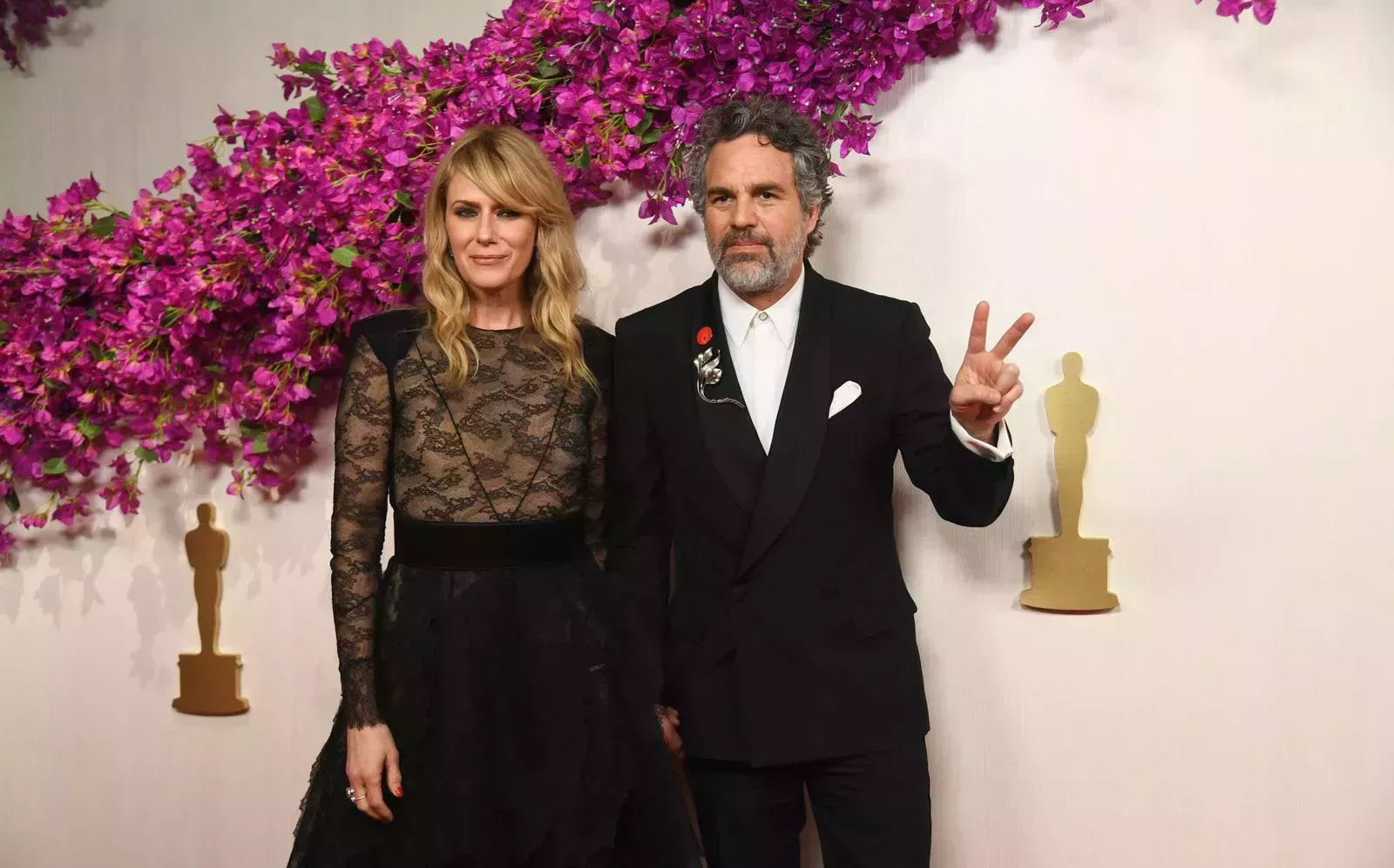 Billie Eilish, Ramy Youssef y otros lucieron pins de Artists4Ceasefire en los Oscar 2024