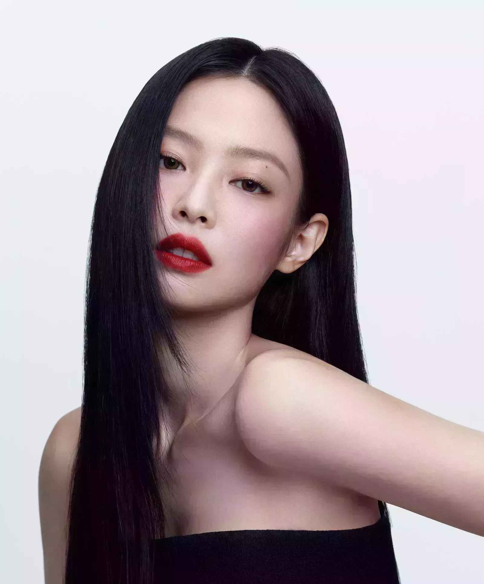 Por fin puedes conseguir el labio rojo perfecto de Jennie Kim en EE.UU.