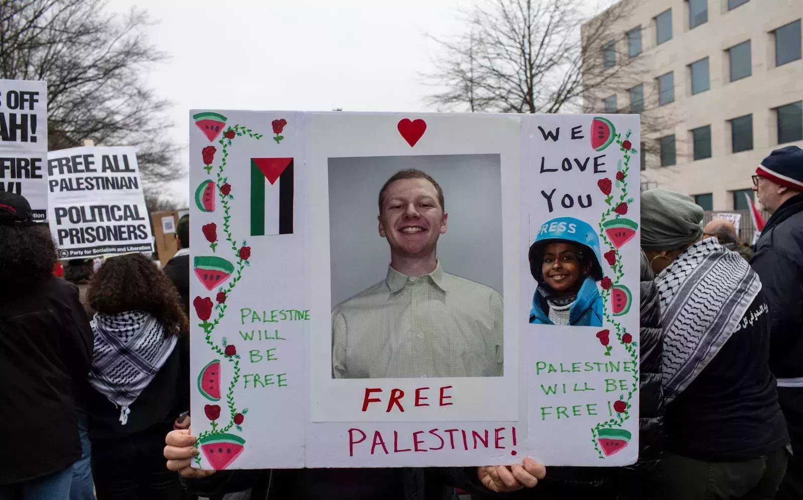 ¿Quién era Aaron Bushnell antes de prenderse fuego por Palestina?