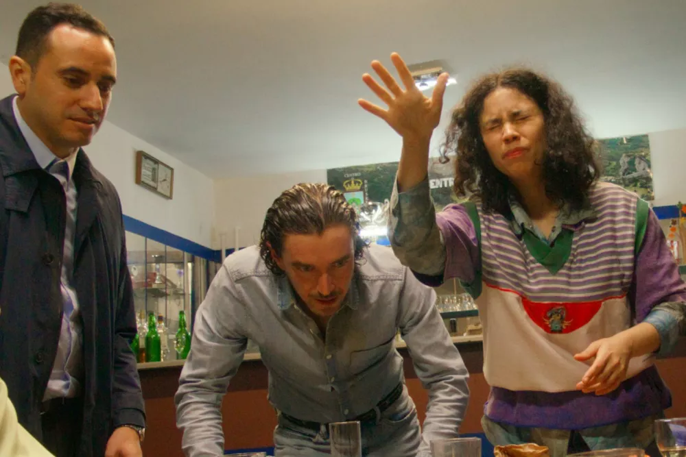 'Mother Schmuckers' Team's 'Heads or Fails' Lands at Dark Star for North America (EXCLUSIVO)