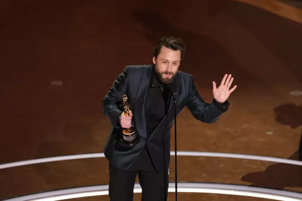 Kieran Culkin en los Oscar 2025