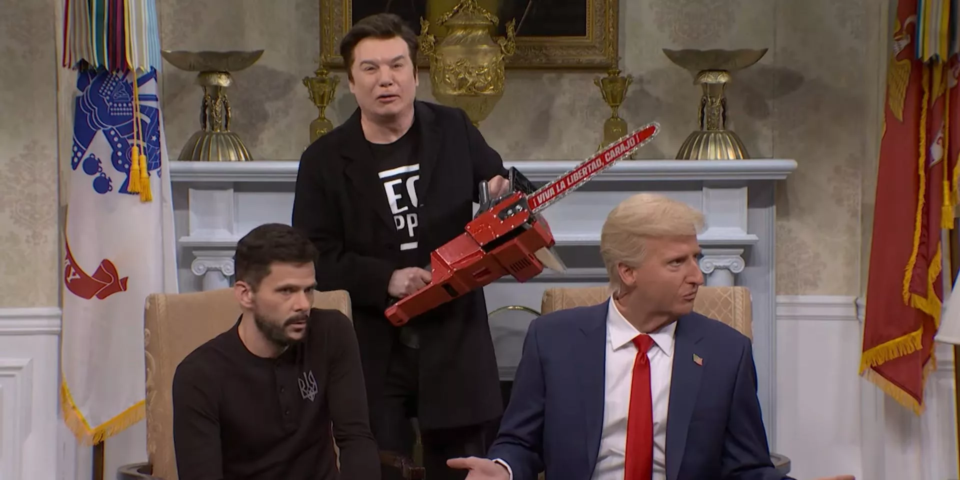 'SNL' se burla de la reunión entre Trump y Zelenskyy, interrumpida por un Elon Musk con motosierra