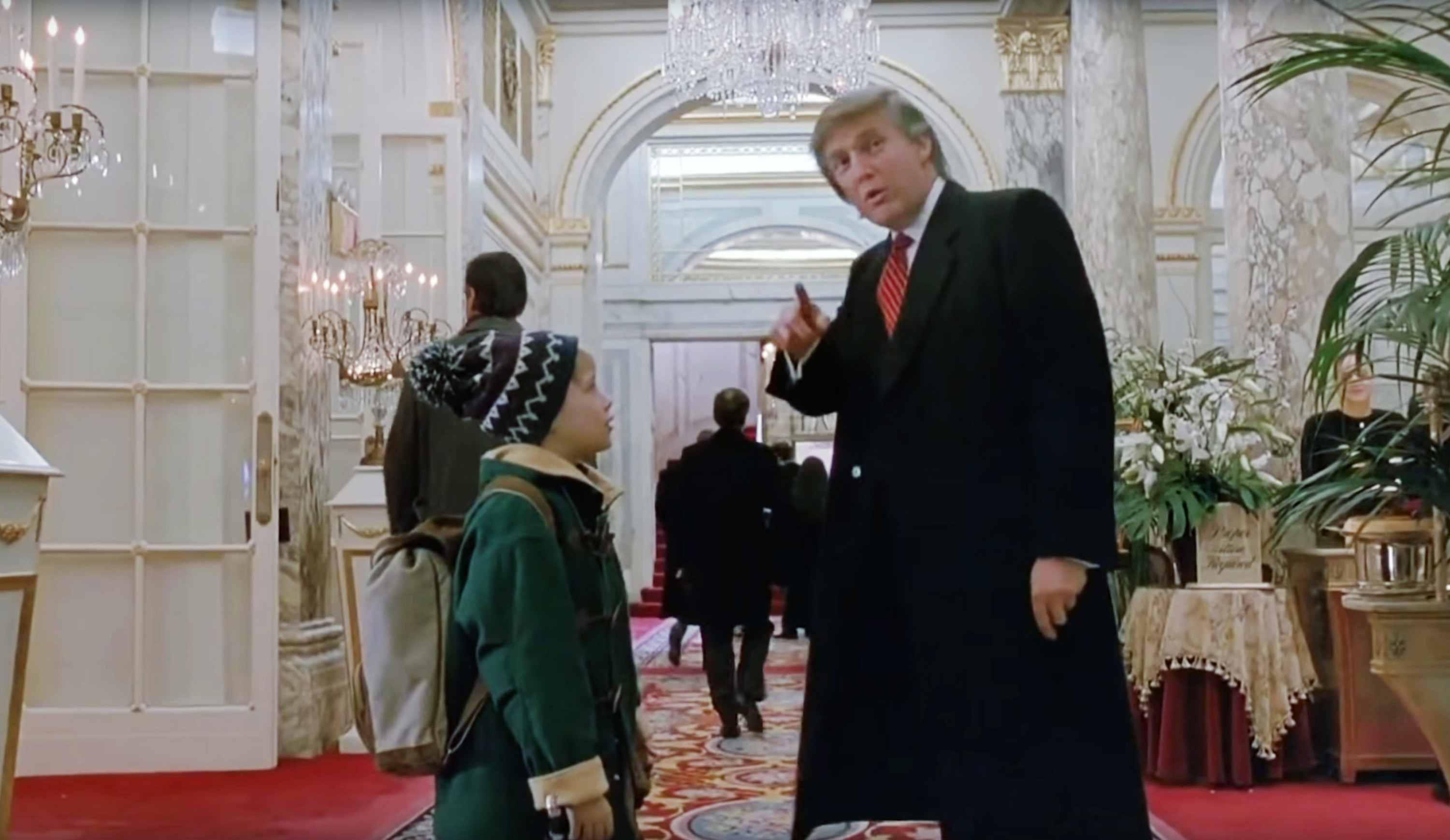 El director de 'Home Alone 2' desea que se elimine el cameo de Trump: 'Desearía que simplemente desapareciera... si lo corto, probablemente me enviarán fuera del país'