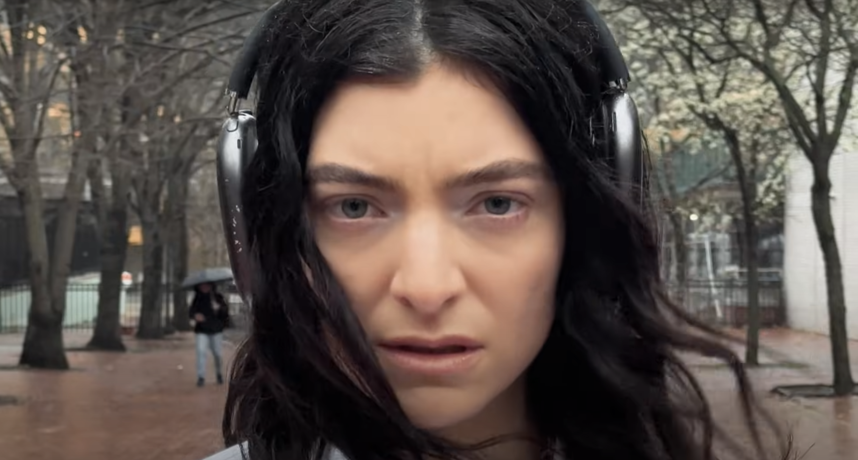 La canción 'What Was That' de Lorde es una fuerte candidata para la canción del verano