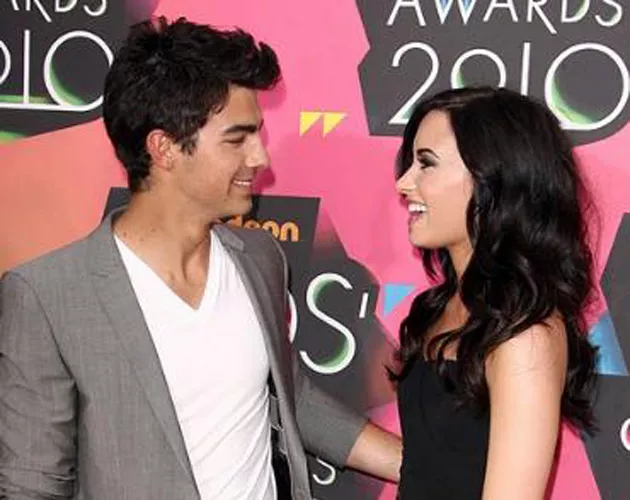 Joe Jonas y Demi Lovato