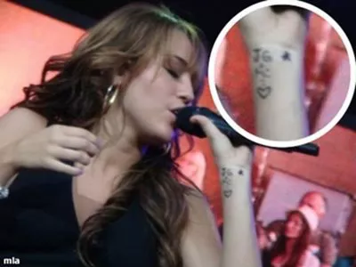 48whh_tattoo-miley-cyrus