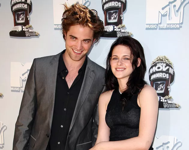 Robert Pattinson y Kristen Stewart