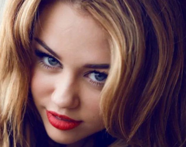 Miley Cyrus no desbanca a los Beatles