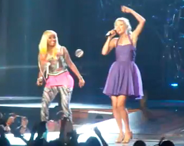 Taylor Swift y Nicki Minaj juntas en el escenario