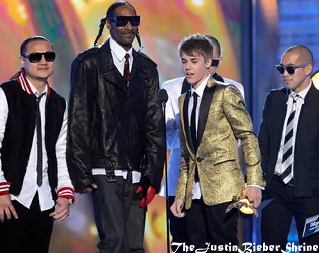 bieber y far east movemnet