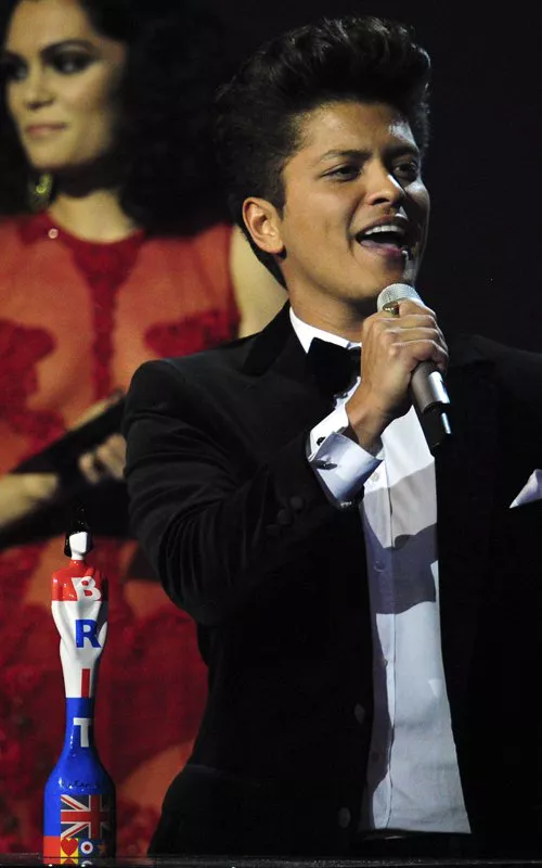 brit-awards-ganadores-006