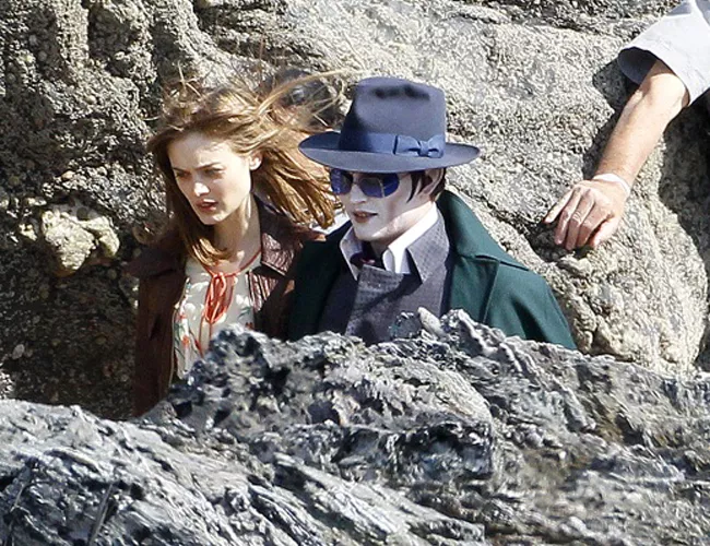 dark shadows