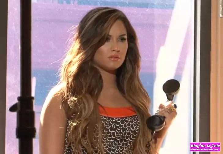 demi-latina-3
