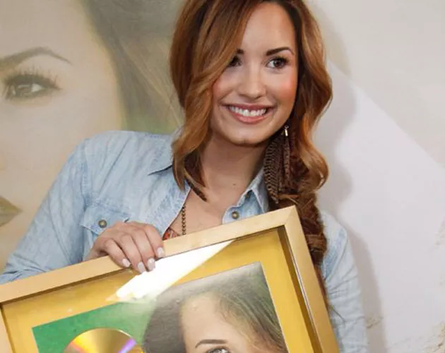 demi lovato disco