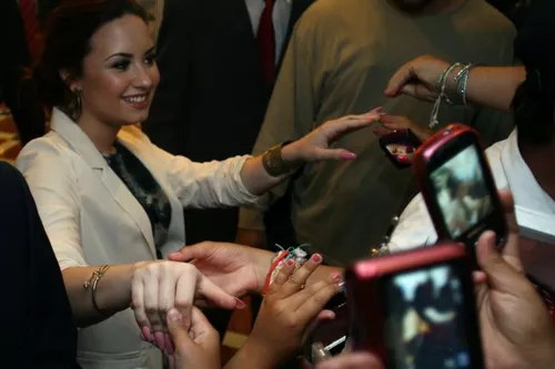 demi-lovato-iquique-007
