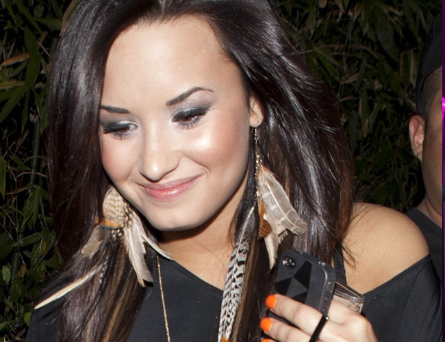 Demi Lovato confiesa que se enganchó al juego tras romper con Joe Jonas