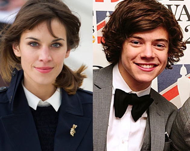 Alexa Chung pide una cita a Harry Styles a través de Twitter