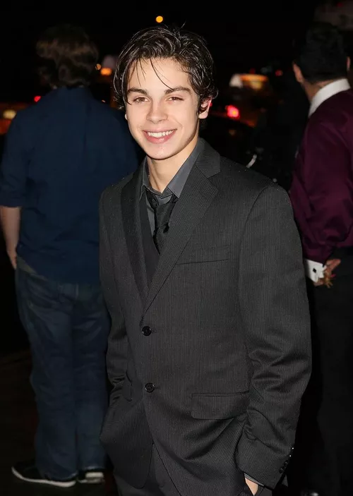 jake-austin-paper-mag-005