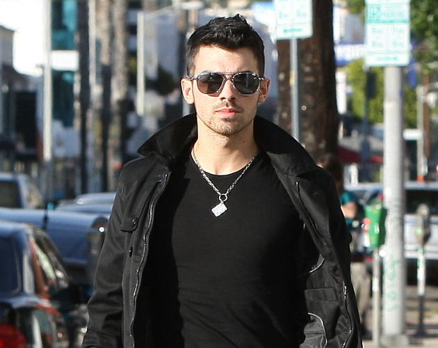 Joe Jonas: “enamorarse es como estar en el escenario” Joe Jonas: “enamorarse es como estar en el escenario”