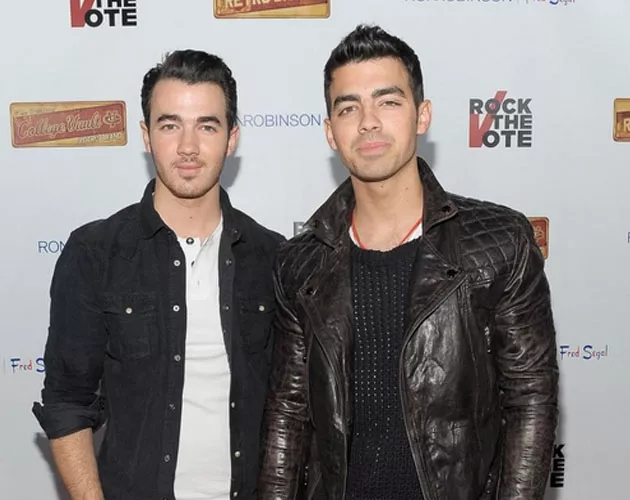 joe jonas y kevin
