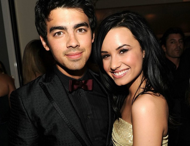 Joe Jonas arrepentido de nuevo por perder a Demi Lovato Joe Jonas arrepentido de nuevo por perder a Demi Lovato