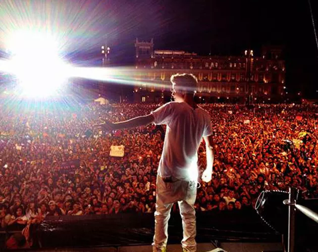 justin bieber around the world