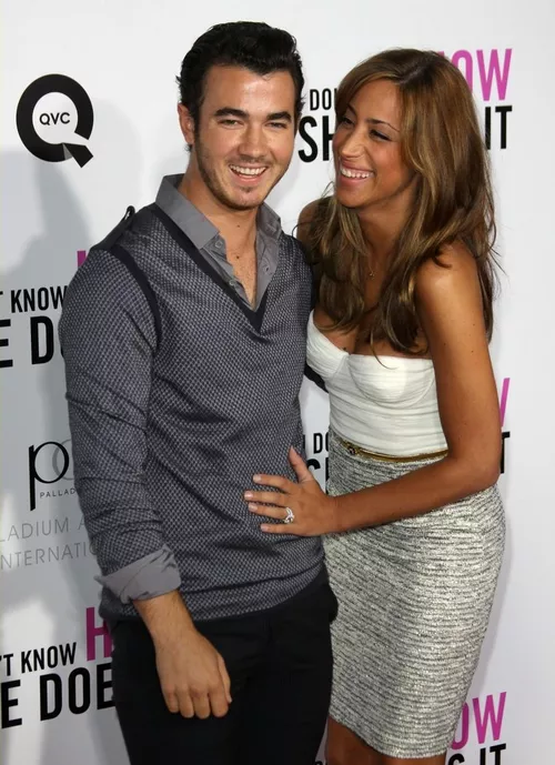 kevin-danielle-jonas-tentacion-en-manhattan-001