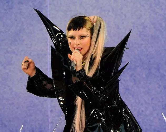 Lady Gaga también es víctima de la crisis