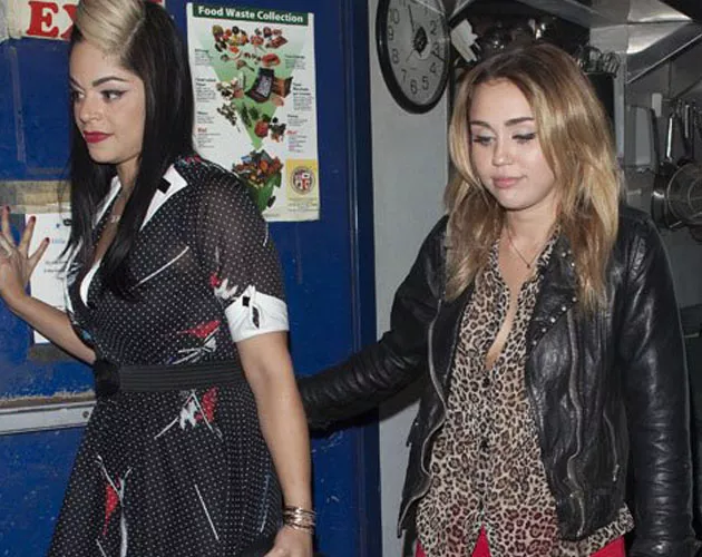 miley cumpleaños
