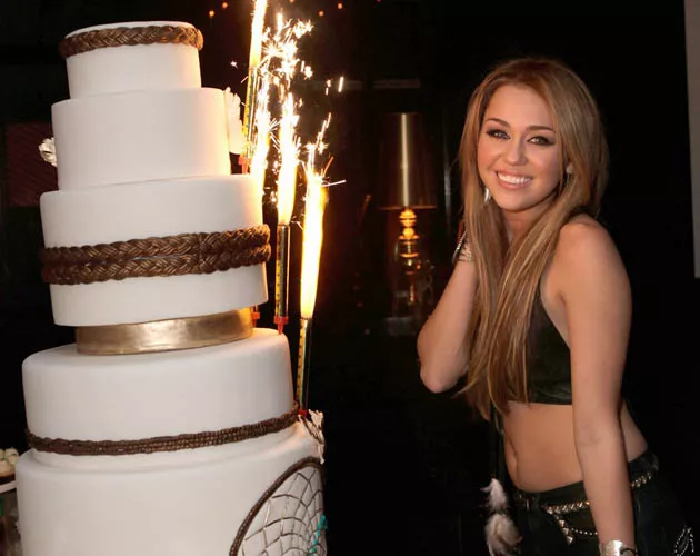 miley cyrus cumple