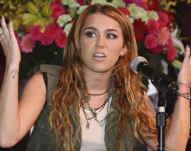 miley cyrus religion