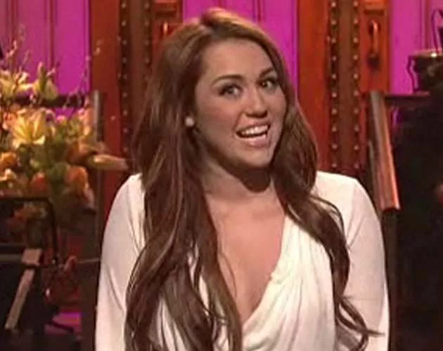 miley cyrus saturd
