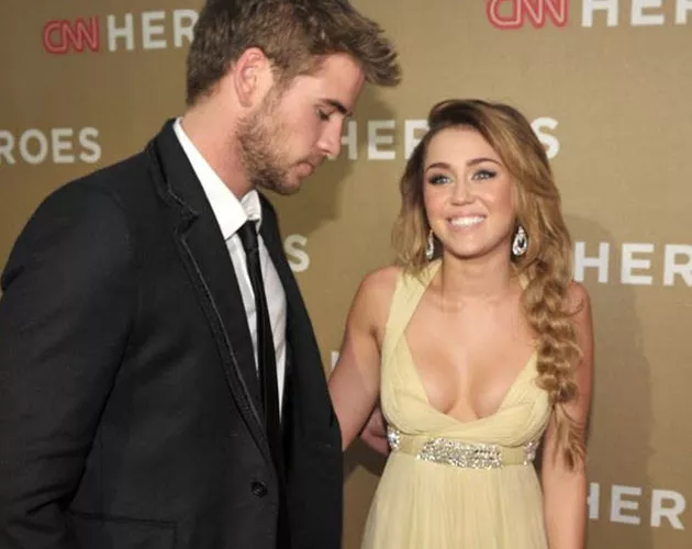 miley tetas