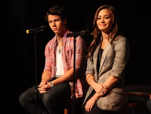 Nick Jonas y Demi Lovato