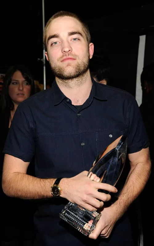 rob-pattinson-people-choice-2012-001