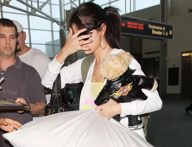 selena dormida