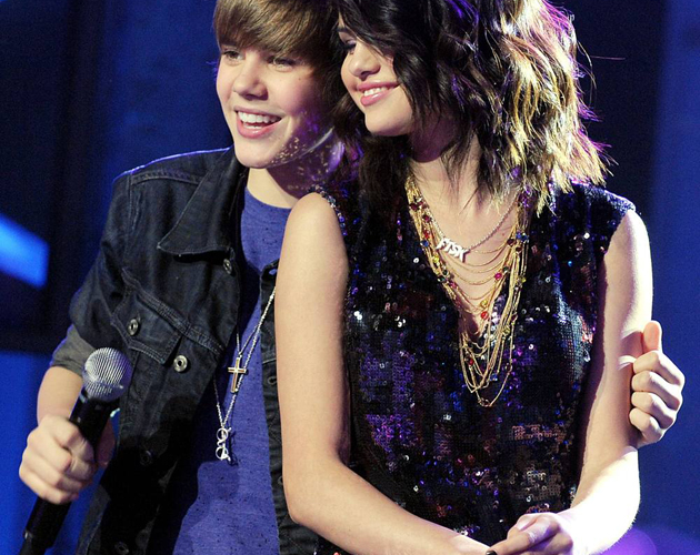 Justin Bieber y Selena Gómez ya no llevan los anillos de castidad