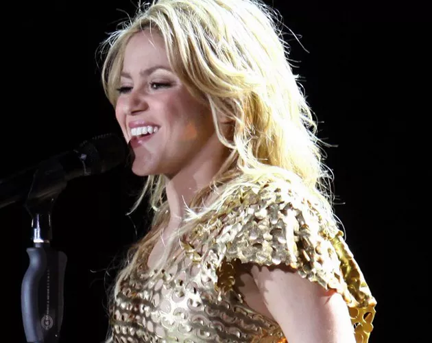 Shakira celebra la Champions en su concierto